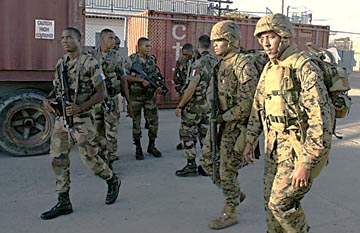 Soldats en Haïti